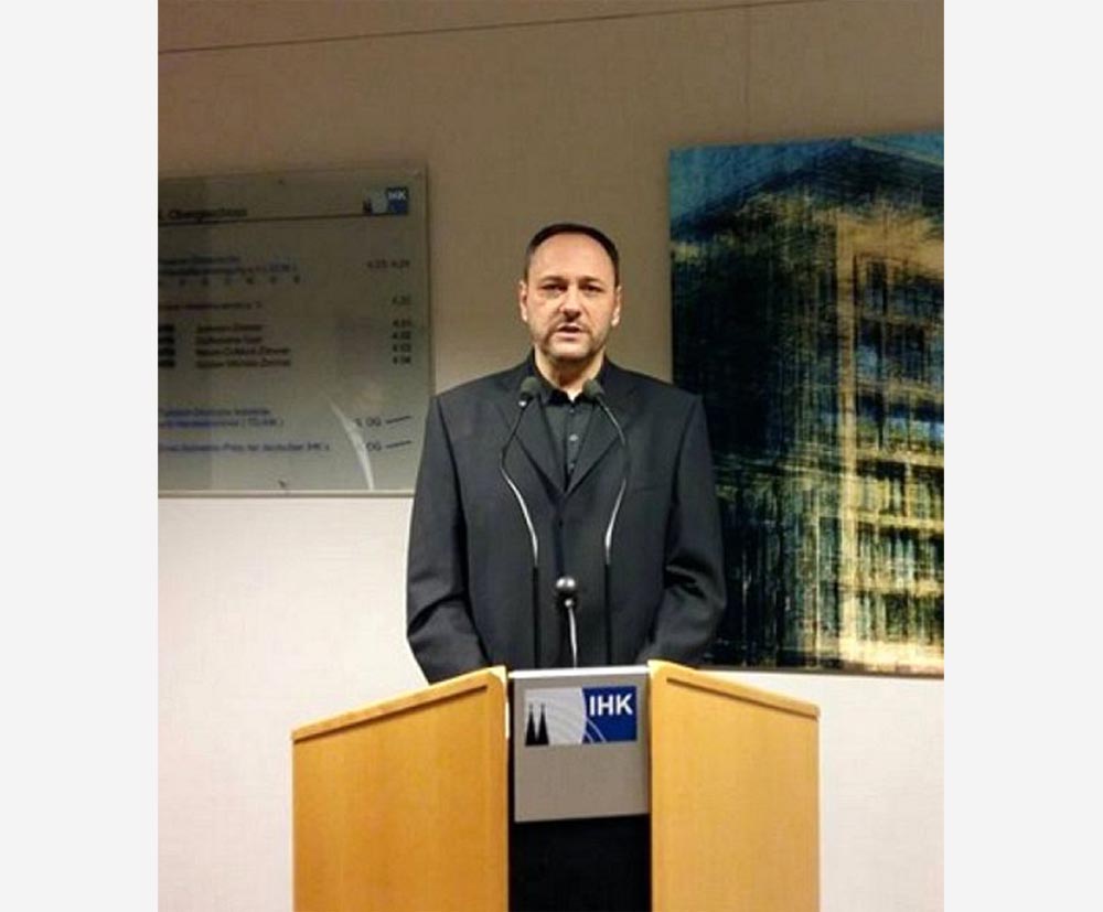 Elmar Diks-Contemporary-Digital-Photo-Art-16_Docu_Slider_Mobil